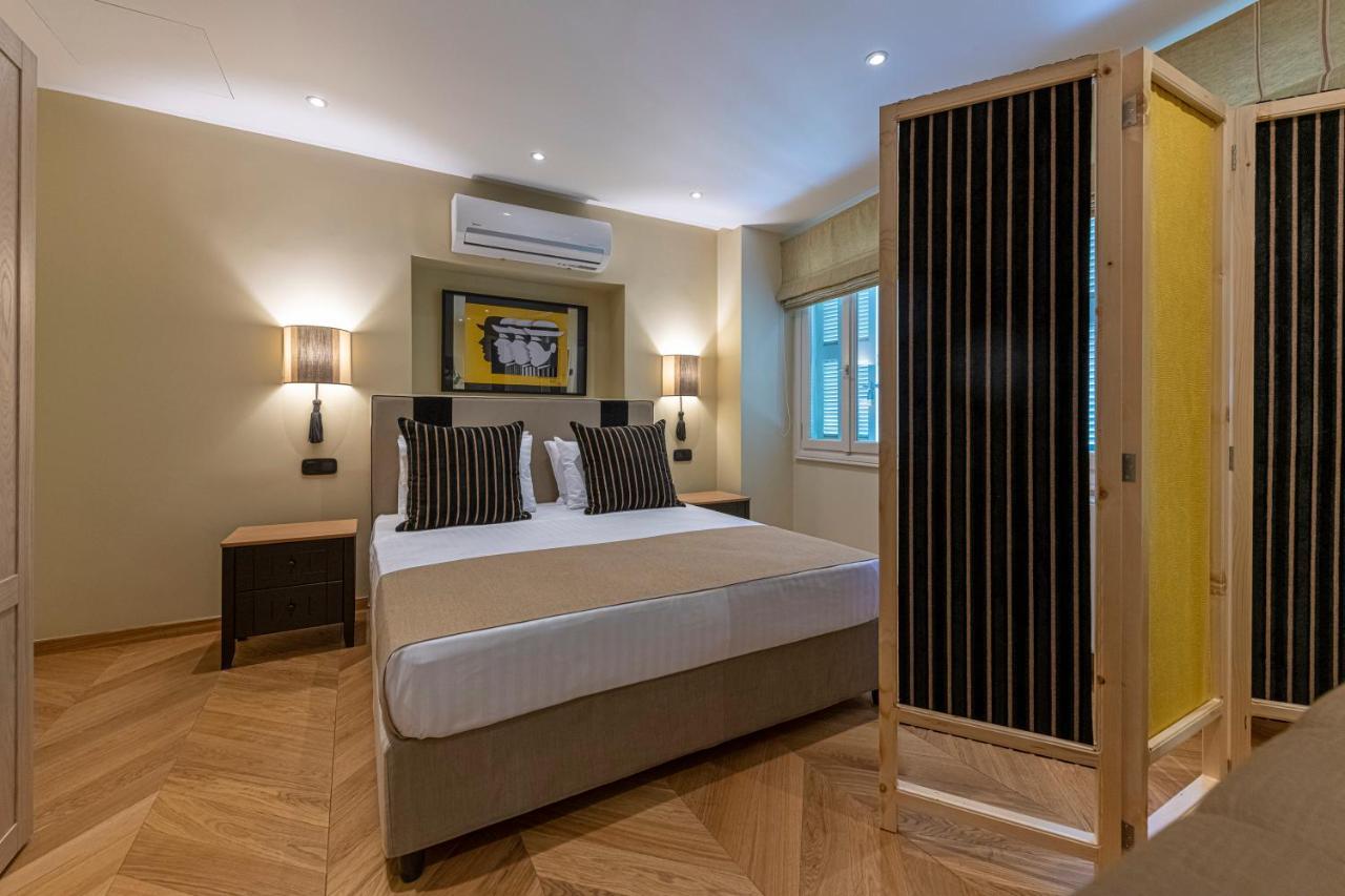 Ipelhome - Plaka Boutique Apartamento