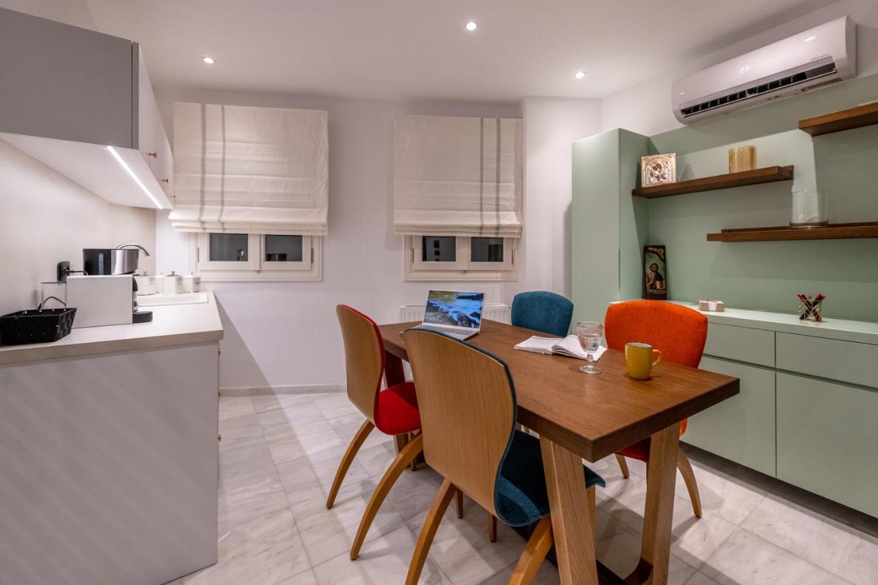 Ipelhome - Plaka Boutique *